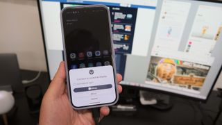 I tried Pixel’s new desktop mode, and it’s the coolest hidden feature