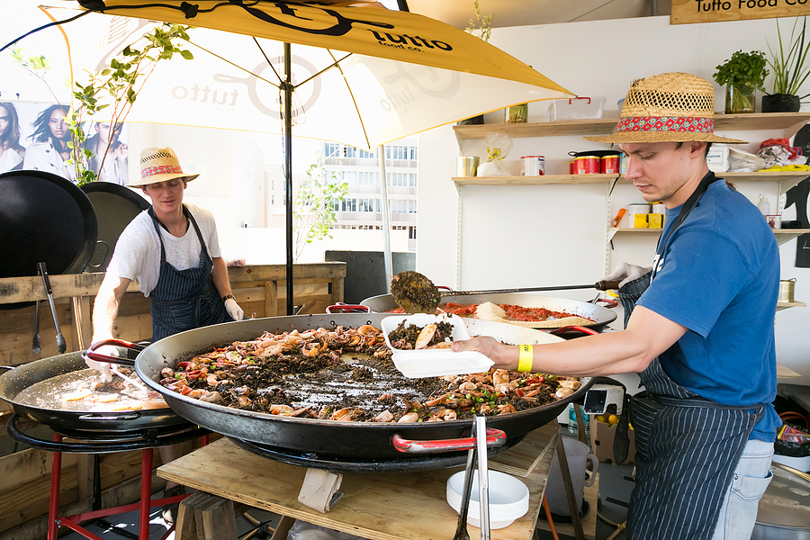 What to Expect from Paella Catering in Sydney